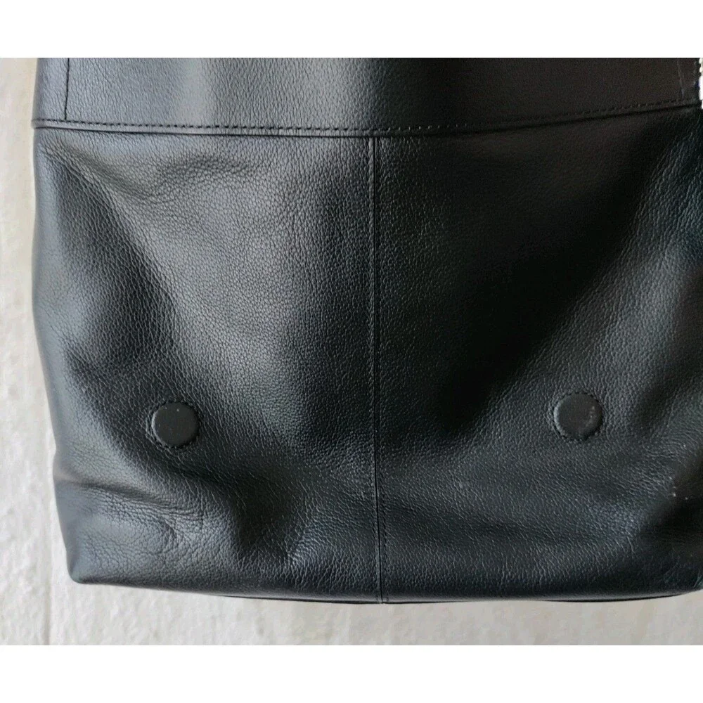 Authentic COACH Charles Leather Small Messenger Crossbody Bag In  Black F28576